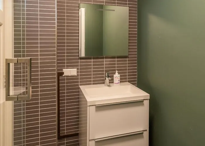 Big 게스트하우스 *